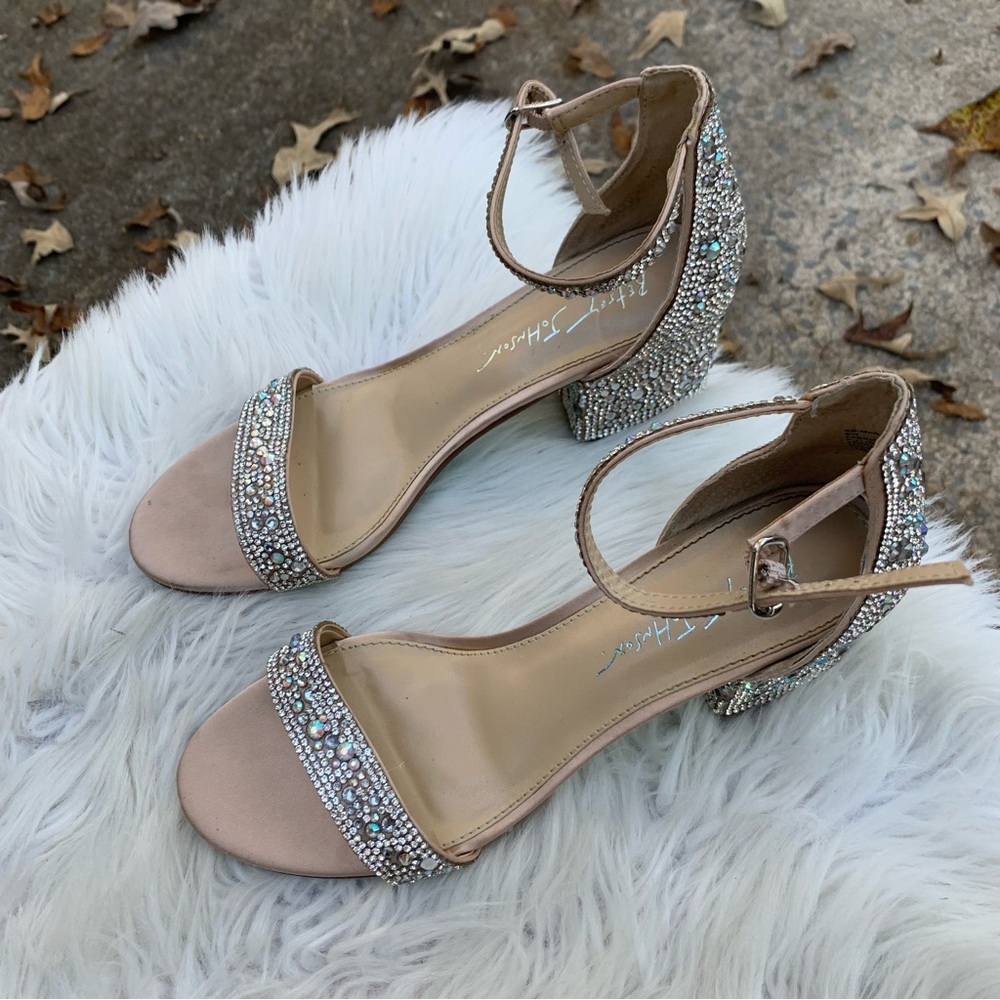 Betsey Johnson Mari Elegant Rhinestone Embellished Nude Heels Size 8W